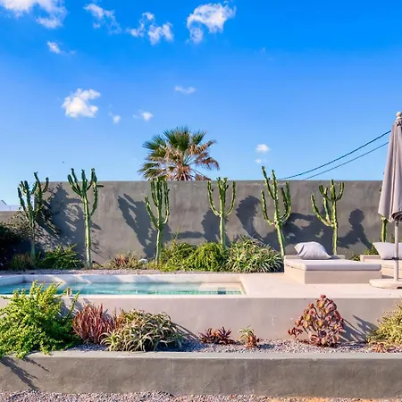 Einzigartige In Paros Mit Jacuzzi Und Strandzugang