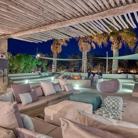 Einzigartige In Paros Mit Jacuzzi Und Strandzugang Villa