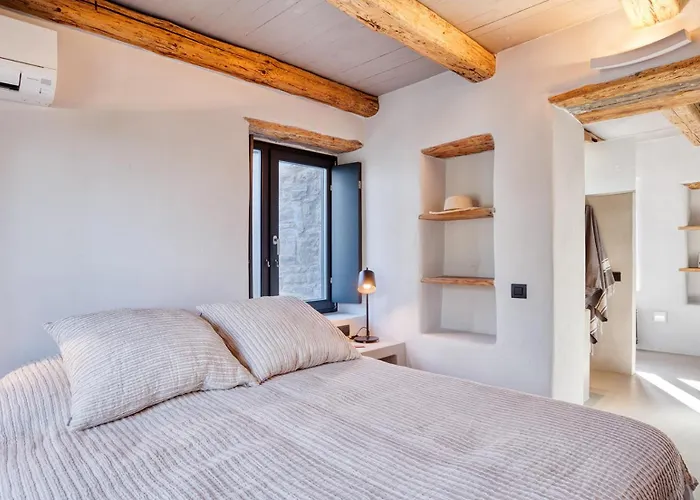 Villa Einzigartige In Paros Mit Jacuzzi Und Strandzugang *