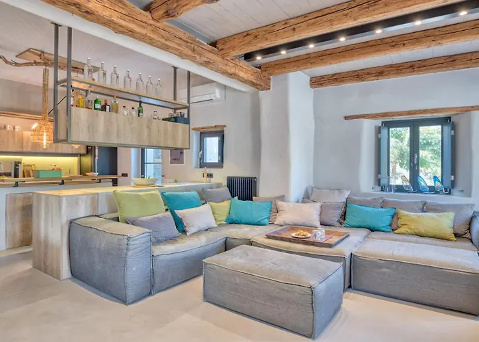 Villa Einzigartige In Paros Mit Jacuzzi Und Strandzugang